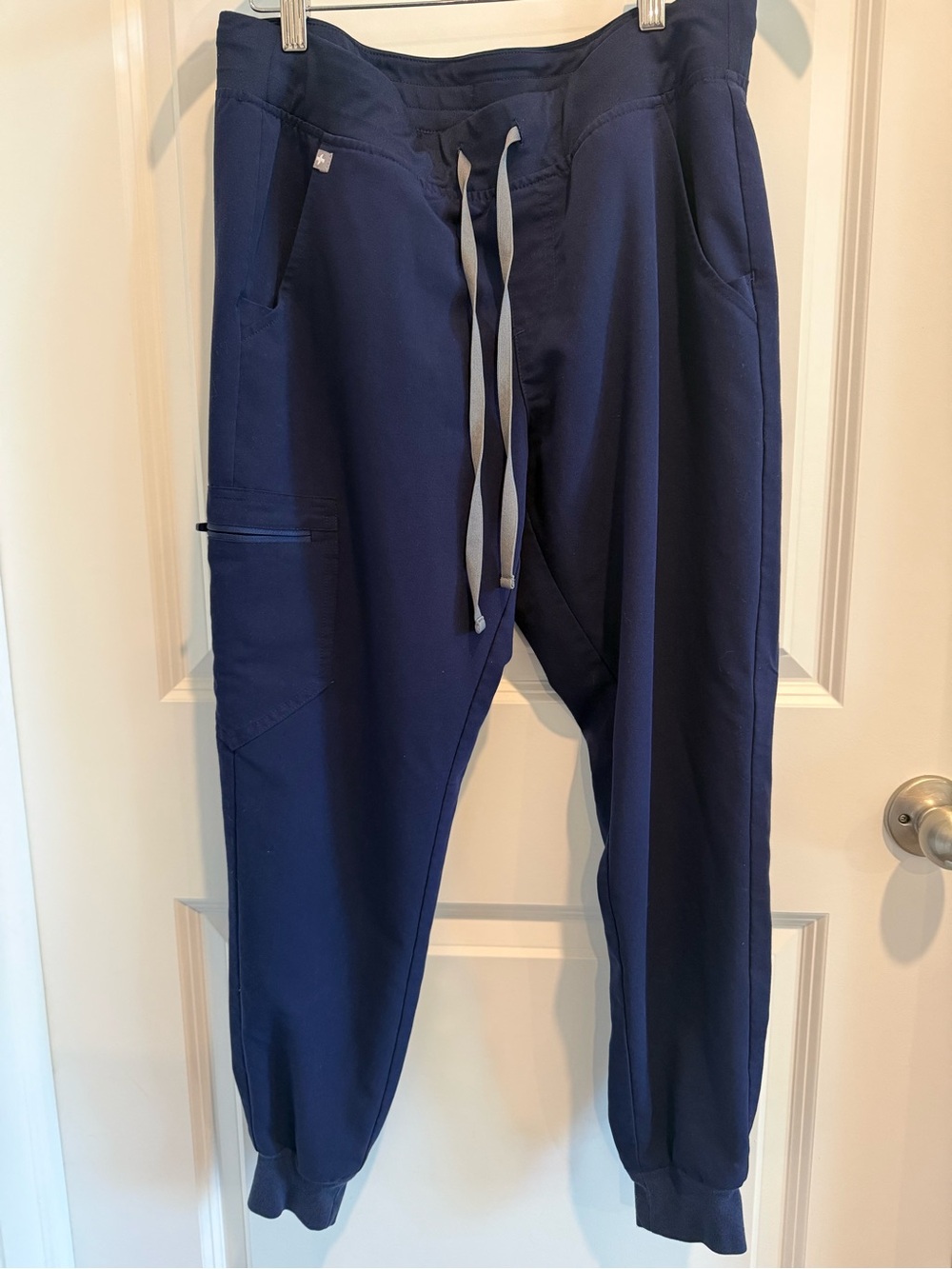 Figs Women's Navy Drawstring Jogger Pants